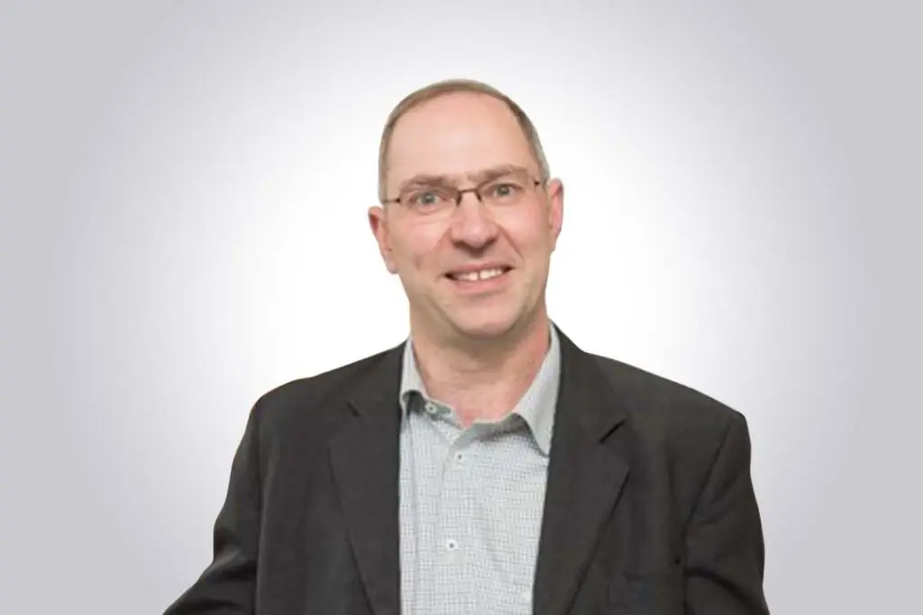 Dr. cedric szpirer cropped 2 genflow